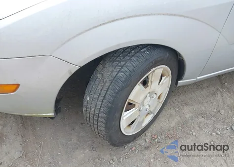 2007 Ford Focus S/Se/Ses из США, поврежденный, VIN 1FAHP34N87W260004